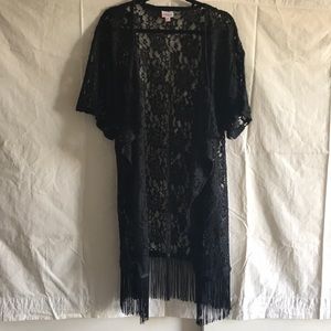 Lularoe black, lace small Monroe